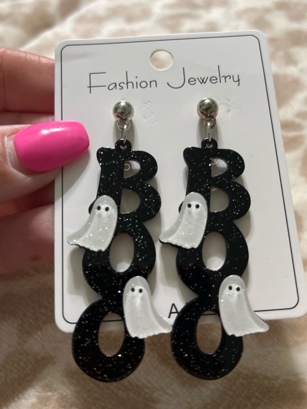 Fashion Jewelry Black and White 'BOO' Ghost Drop Earrings